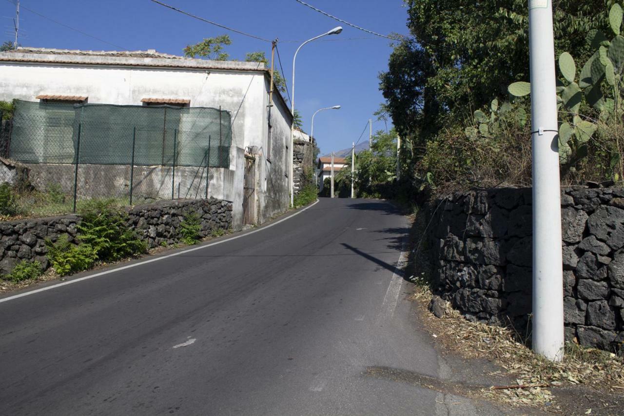 Etna Sweet Home Santa Venerina Exterior foto