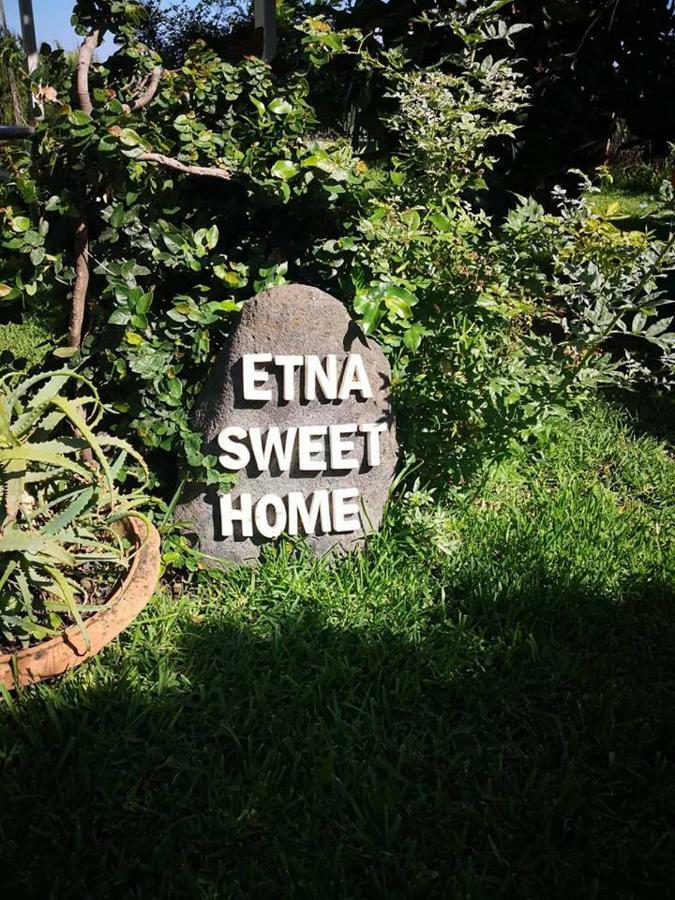 Etna Sweet Home Santa Venerina Exterior foto